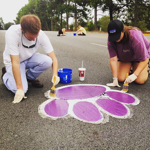 paint-the-paws-3.jpg